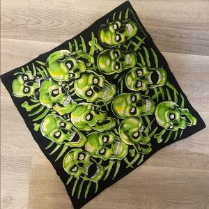 Supreme Skull Pile Bandana